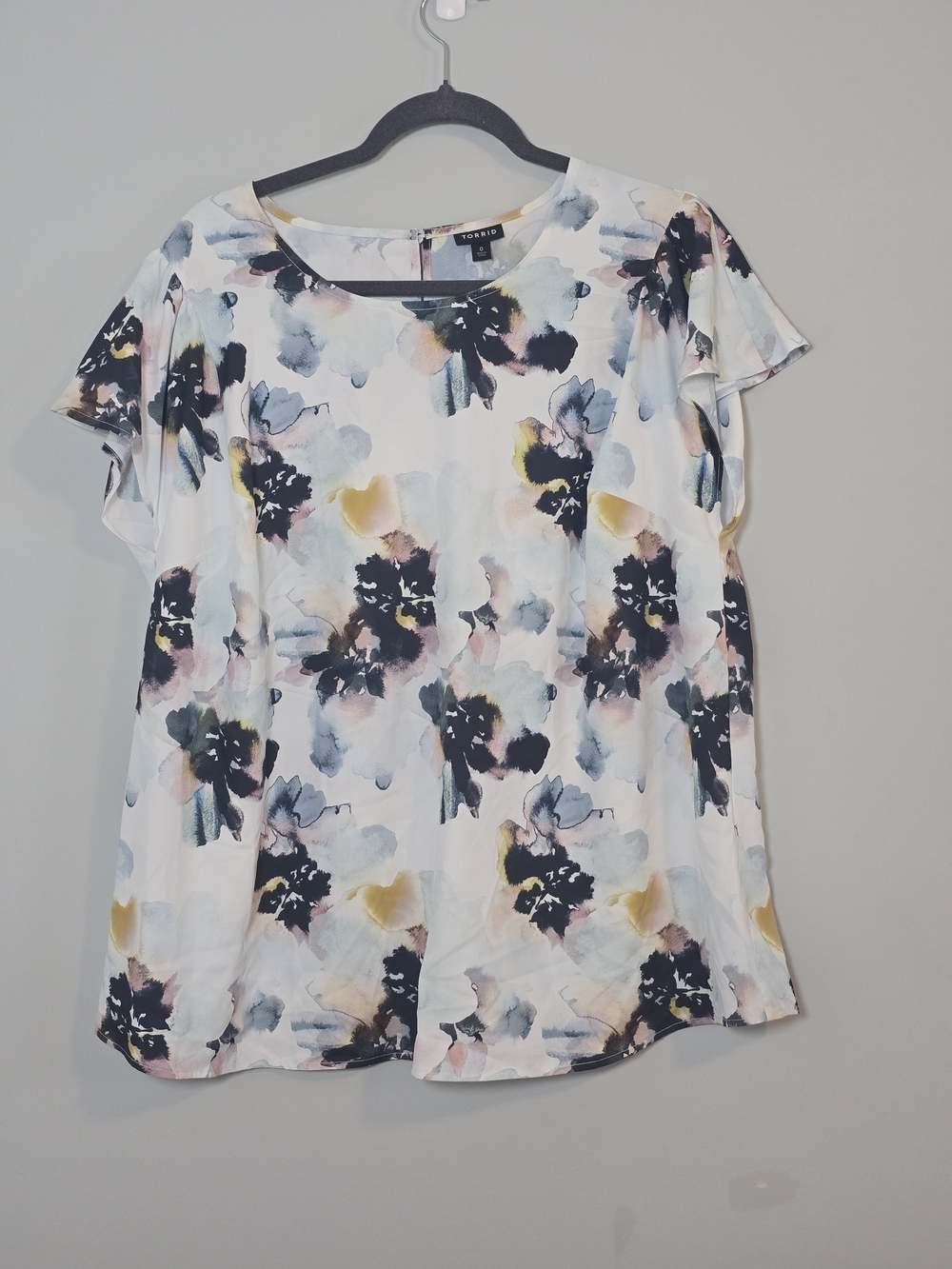 Torrid Georgette Dolman Flutter Sleeve Floral Top White Size 0 (L 12)
